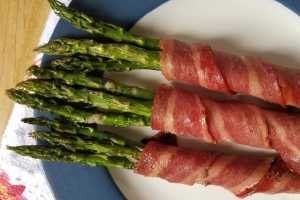 Turkey Bacon Wrapped Asparagus by Elite Training Facility